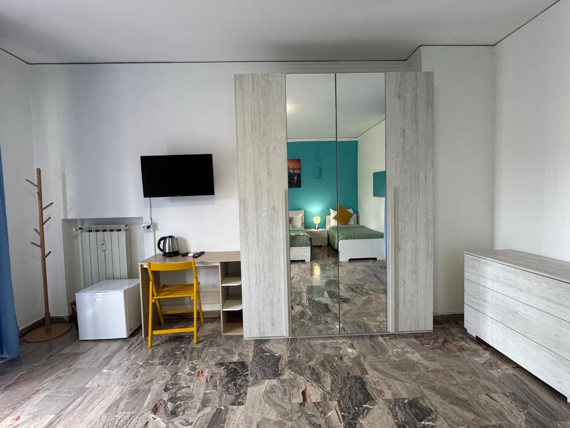 מסטרה Venice Popular Residence מראה חיצוני תמונה